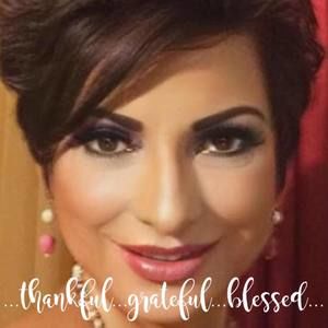 Meet your Posher, San juanita